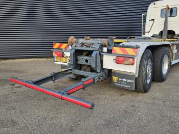 R400 6x2*4 / HOOKLIFT / MANUAL + RETARDER